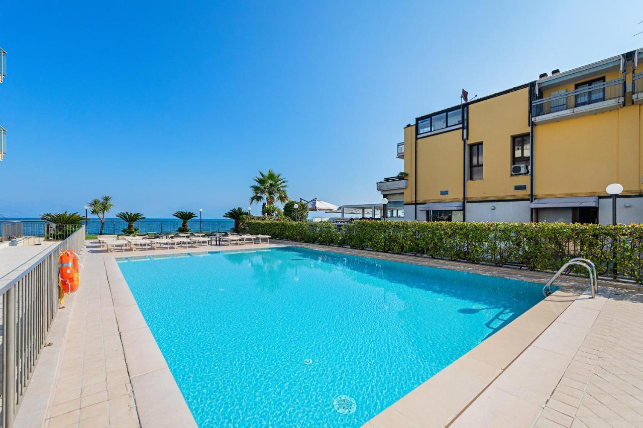 Aparthotel Residenza Miralago By Wonderful Italy Desenzano del Garda